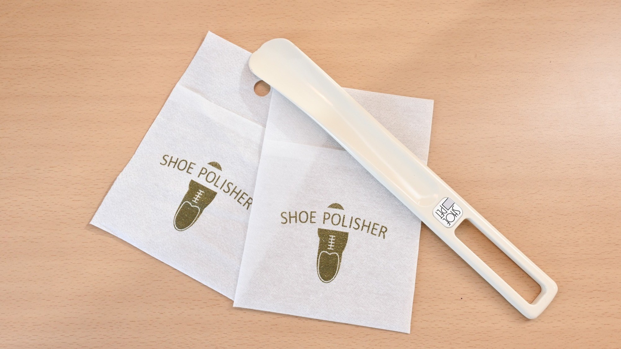 靴を磨いたり履く時にご利用ください