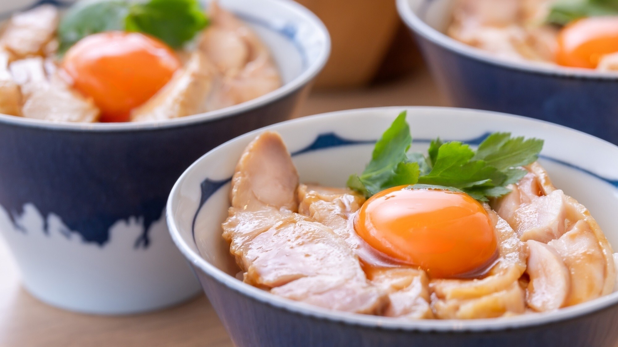 ローストチキン丼