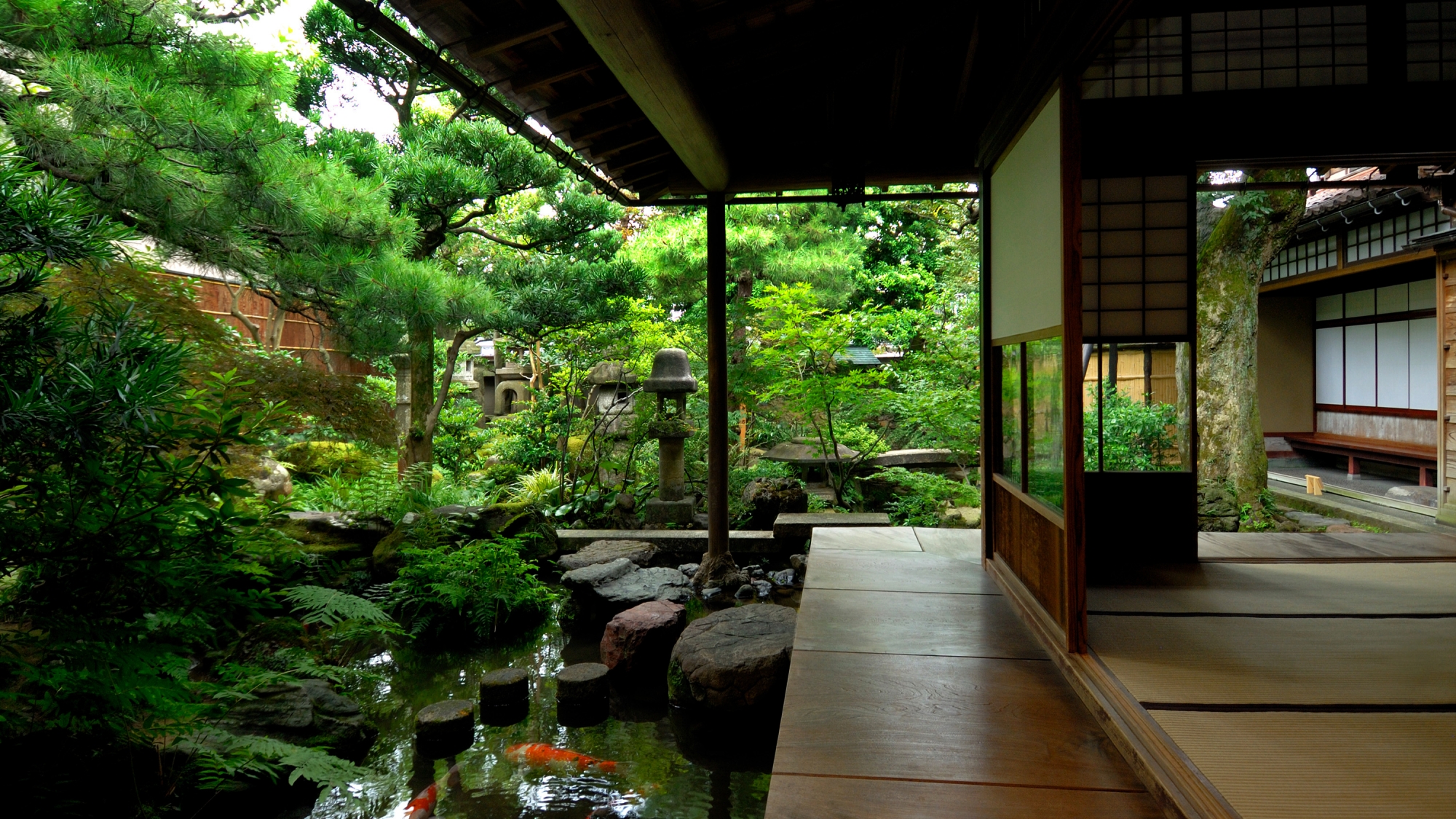 武家屋敷跡・野村家（徒歩9分、バス8分、お車3分）