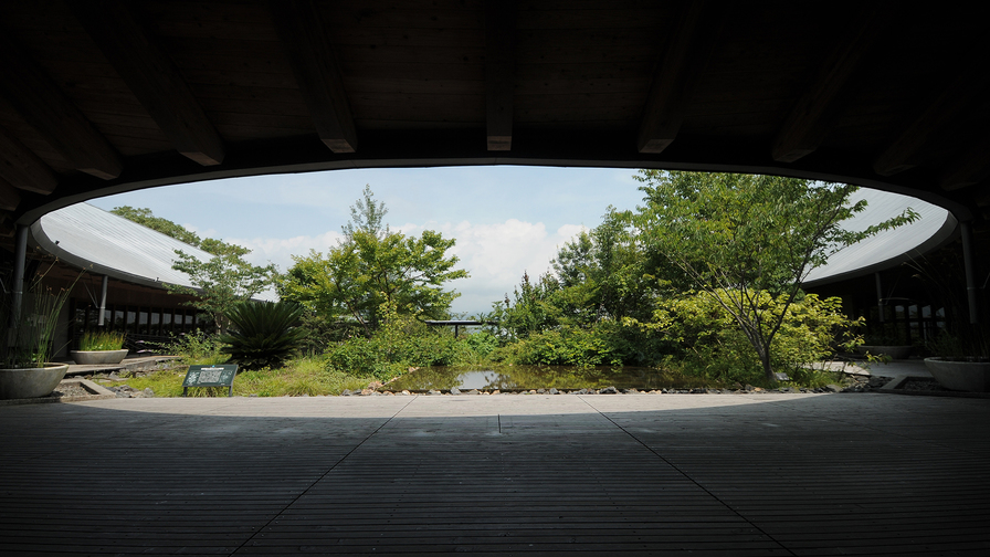 【牧野植物園入園券付】土佐山海の恵みと天然温泉を愉しむ【お食事処★スタンダード】選べる色浴衣付き♪