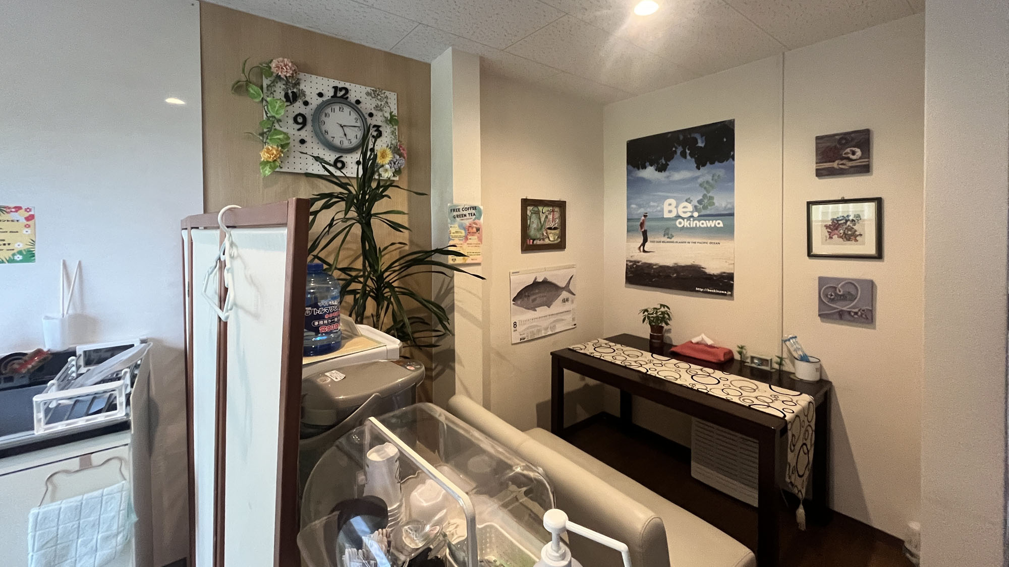 【サービスルーム】 自由にご利用ください