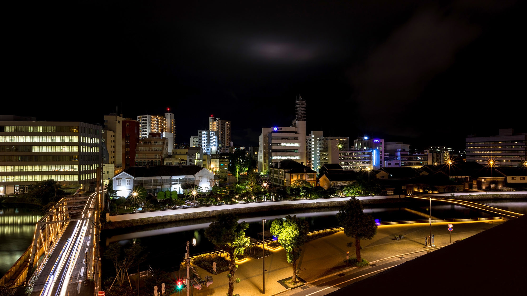 【連泊・素泊】混合ドミトリー☆3連泊以上のご滞在◎アクセス抜群♪出島の見える宿で！長崎観光の拠点