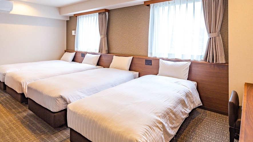 【4ベッドルーム】ベッドは国内一流ホテルでも愛用されている日本ベッドを利用しております。