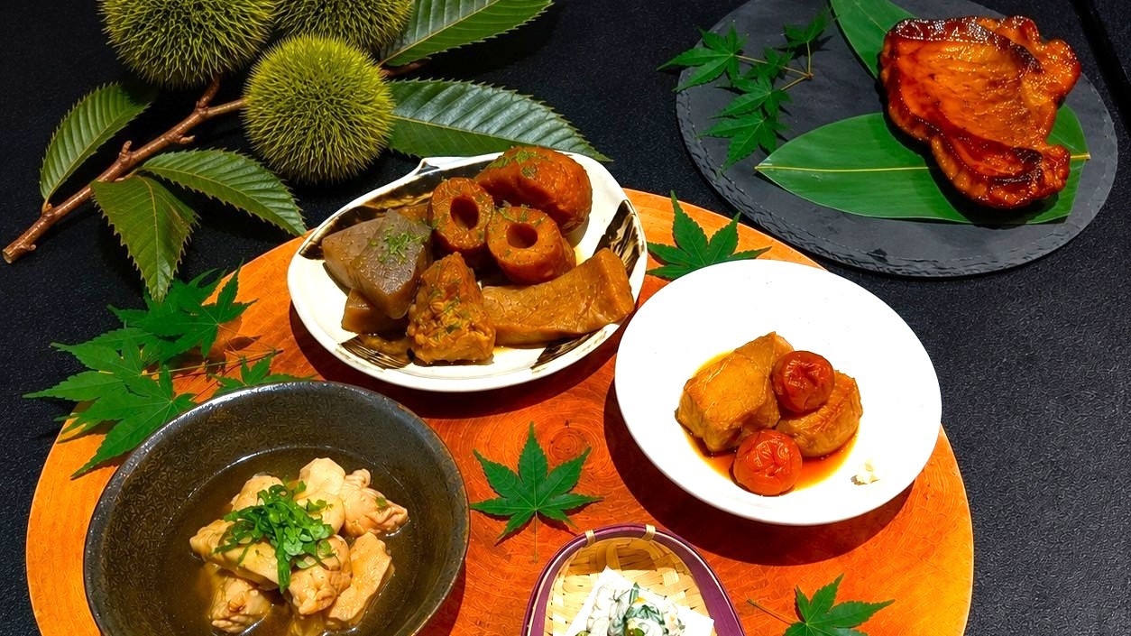 【平日2名様での宿泊限定】メインor飲み放題　1泊2食付(夕食＋朝食サービス)選べる特典プラン