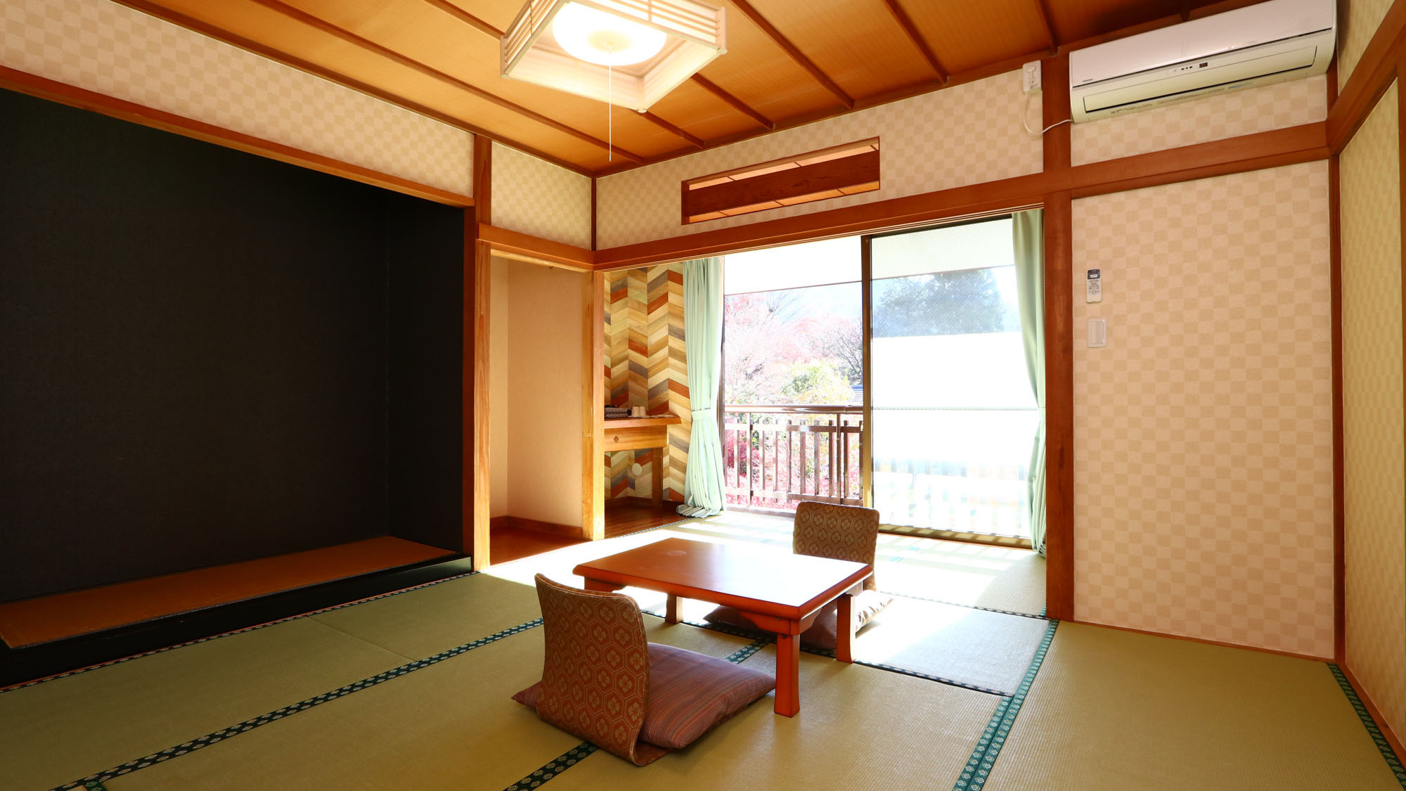 ◆ガーデンビュー和室◆～日本庭園がご覧いただけるお部屋で、ごゆっくりお過ごし下さいませ～　　