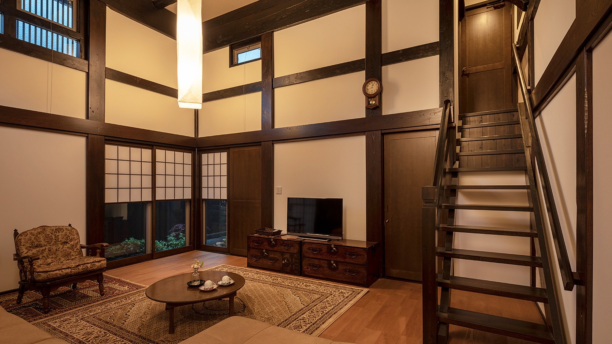 「素泊まり」飛騨高山の古民家一棟まるまる貸切。完全プライベート空間で古民家暮らしを体感