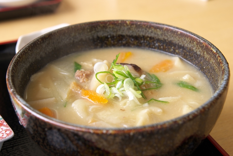 郷土料理「だんご汁」