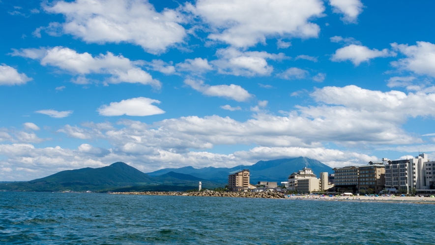 写真提供：鳥取県　皆生海岸