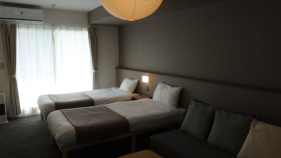 202　シングルベッド2台