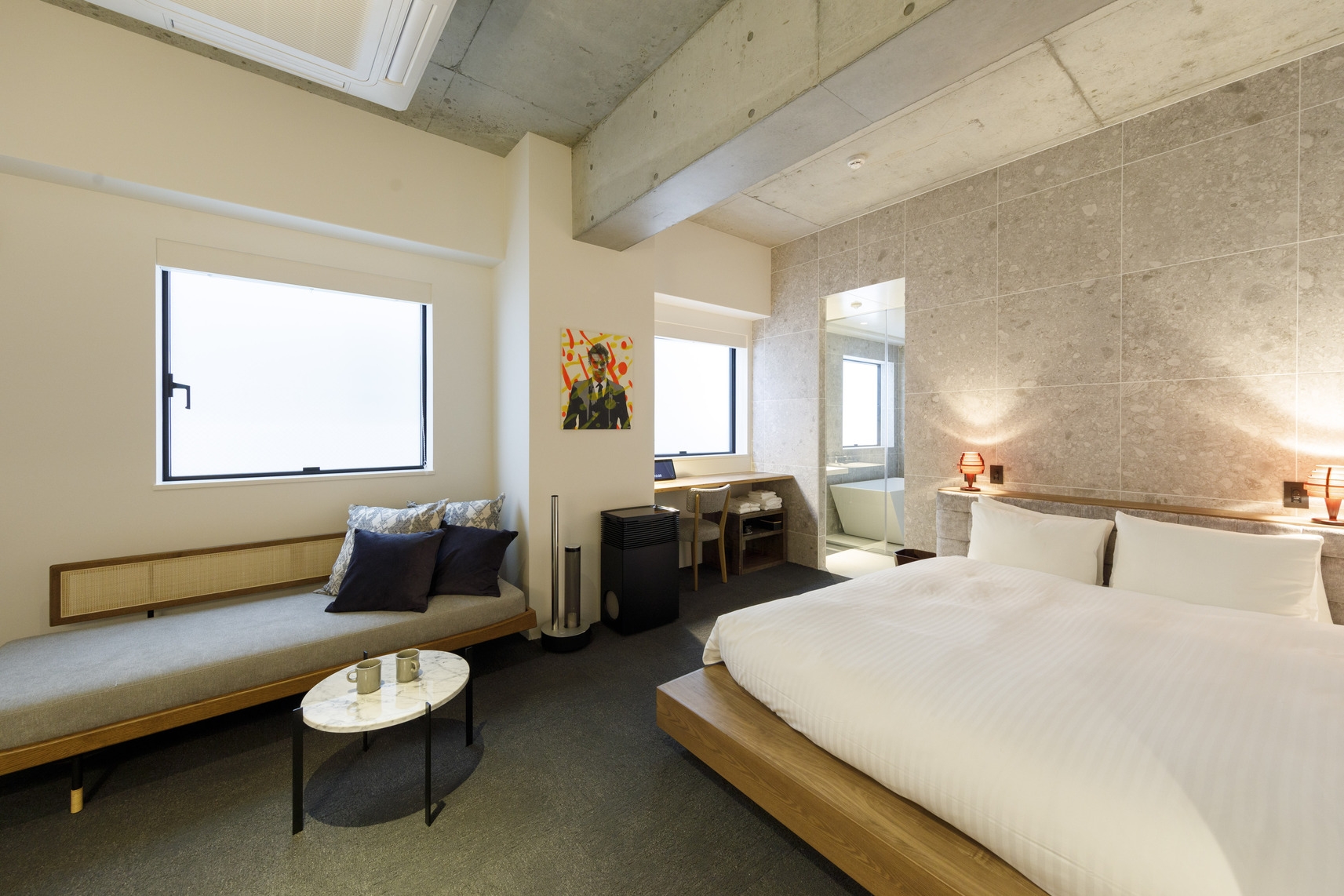 【直前割】【素泊まり】今だけお得！当日・前日予約に◎博多のデザインホテルで気ままに滞在、直前割プラン