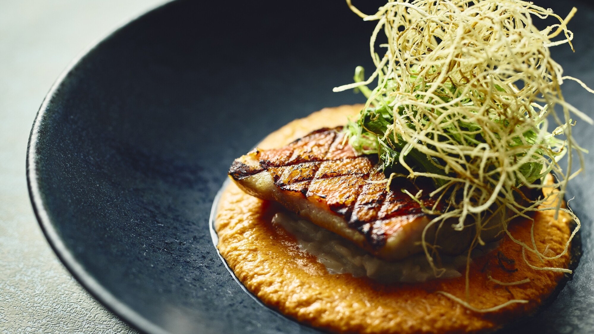 【2食付】薪グリル和牛×旬の魚シェフズスペシャルコースディナーと朝食ビュッフェ