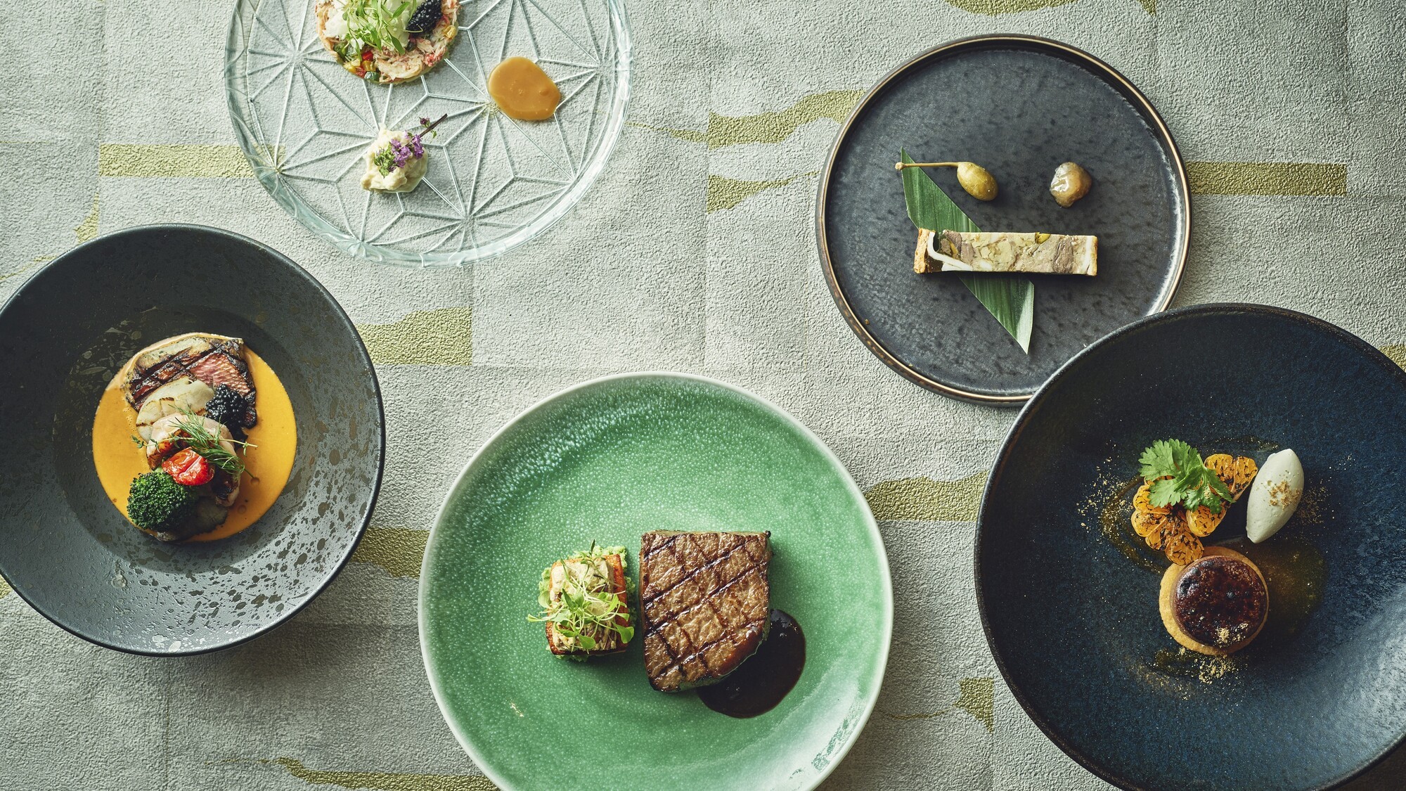 ディナー「シェフズスペシャルコース」