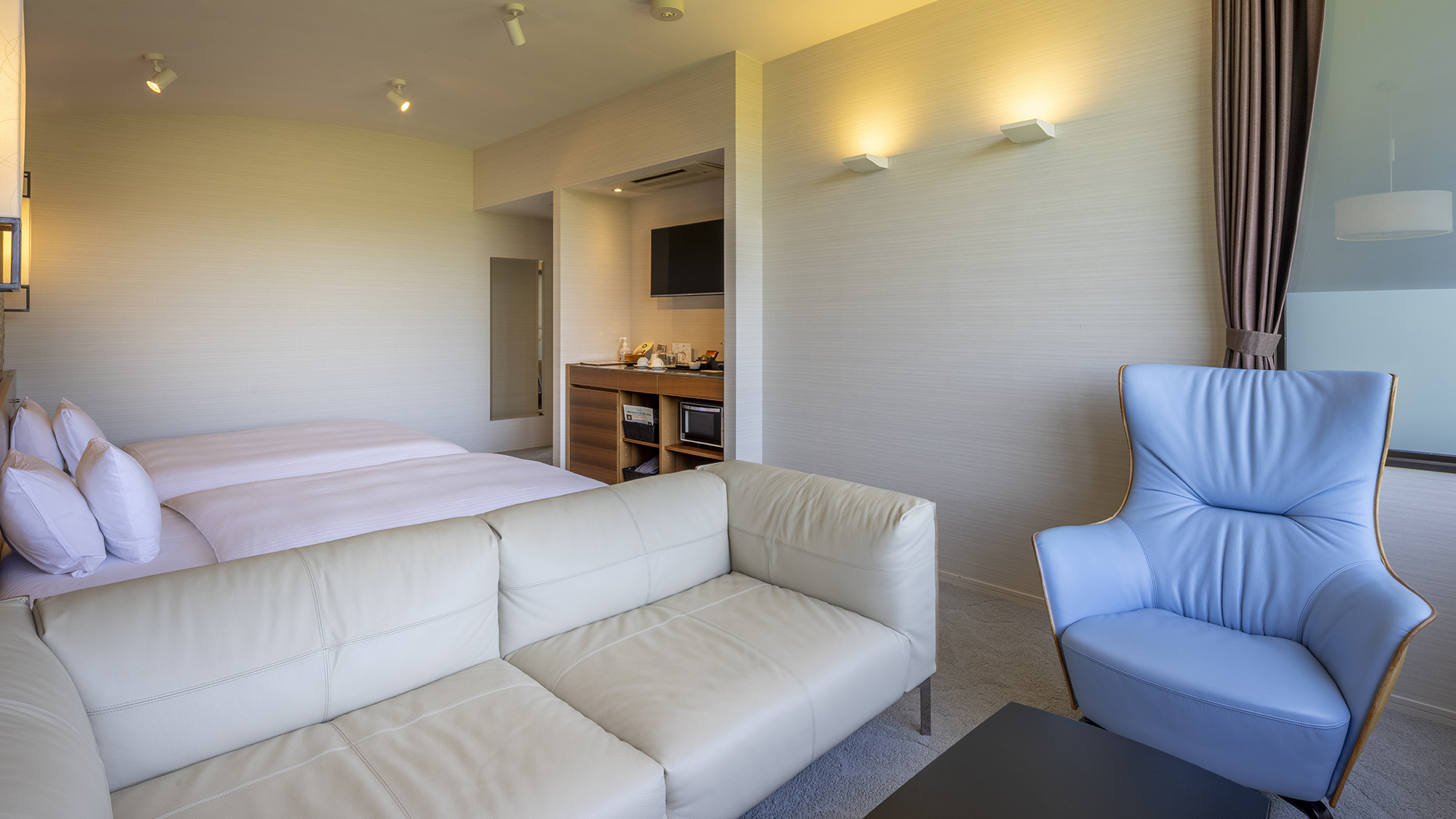 《デラックスツインB》