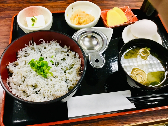 ちりめん丼