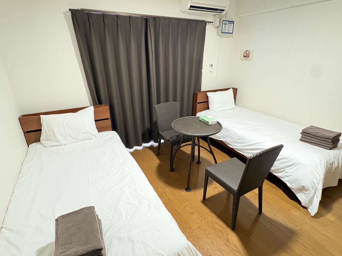 【別館３０５】１〜２名可能！シングル２台のツインタイプ！