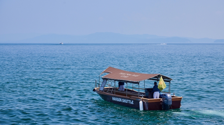 【早期予約＆1日2組限定】グラスボートクルージング体験＆グループホテルディナー付宿泊プラン★軽朝食付