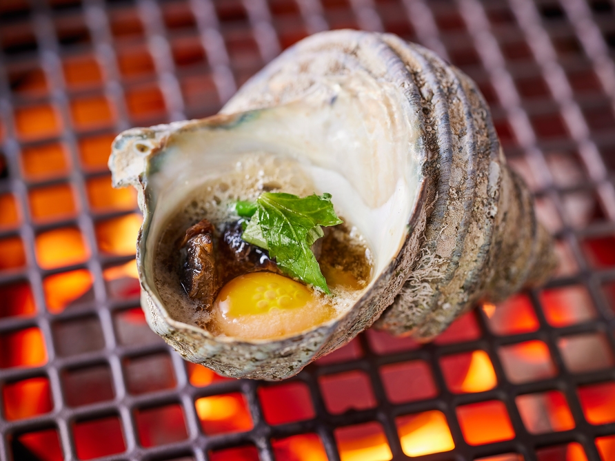 【グループホテルディナー】淡路牛と島の旬魚を味わう淡路焼肉割烹「琥珀」特選コース