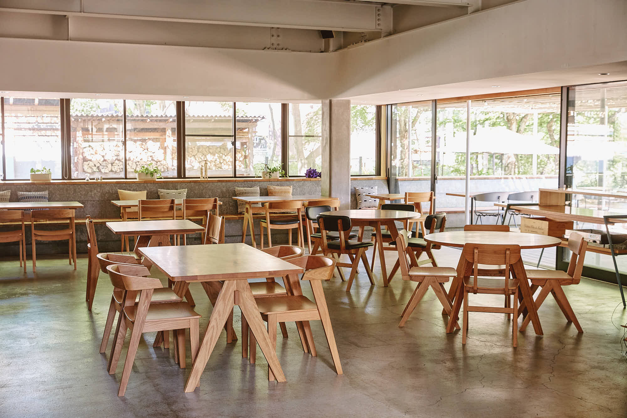 カフェ・レストラン（モーニング・ディナー）スペース