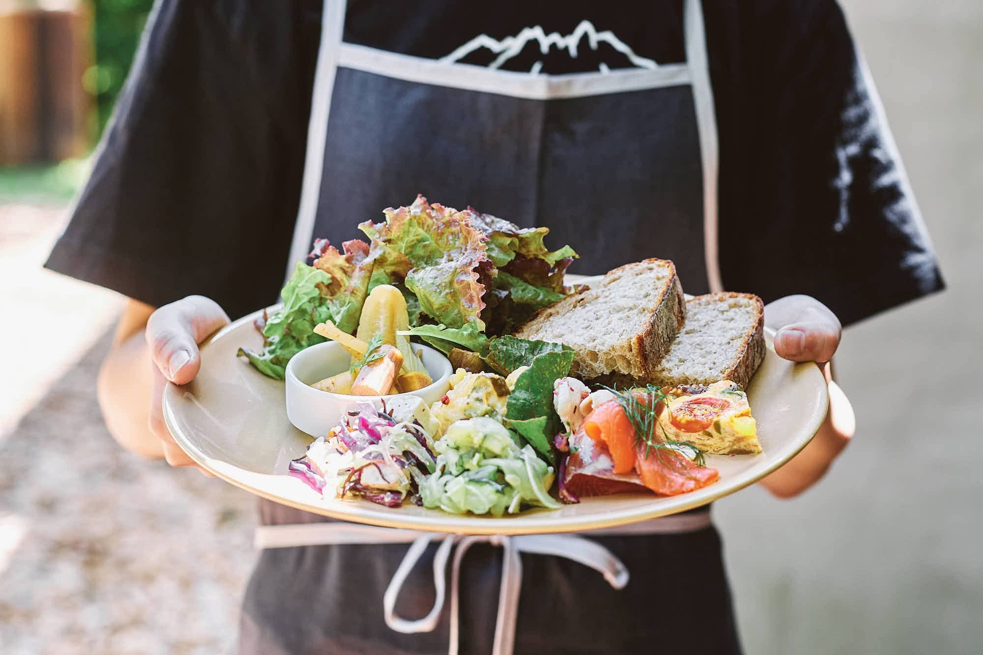 ランチ｜【週末限定】TINYGARDENデリサラダ