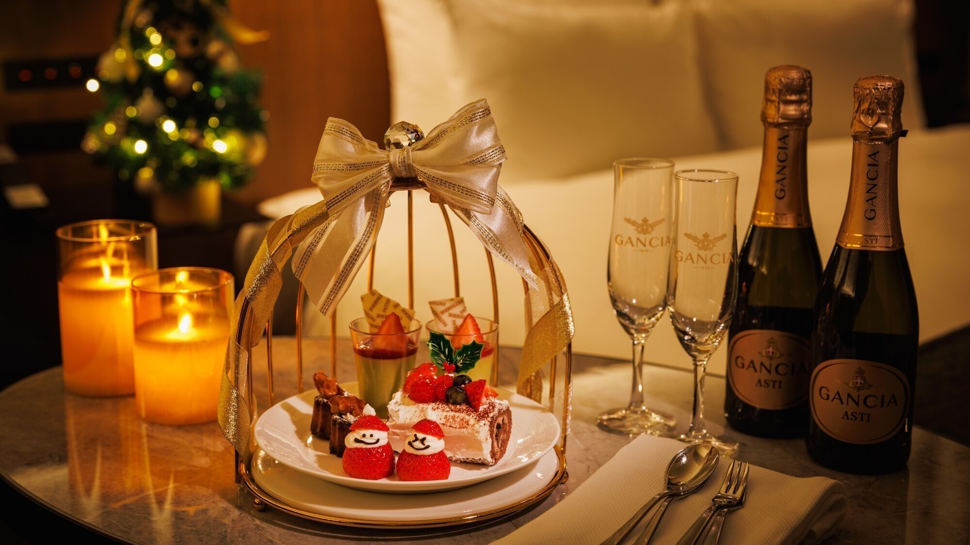 【早割60★クリスマス2026★お届け21時】パティシエ特製スイーツ＆スパークリング付き（朝食付）