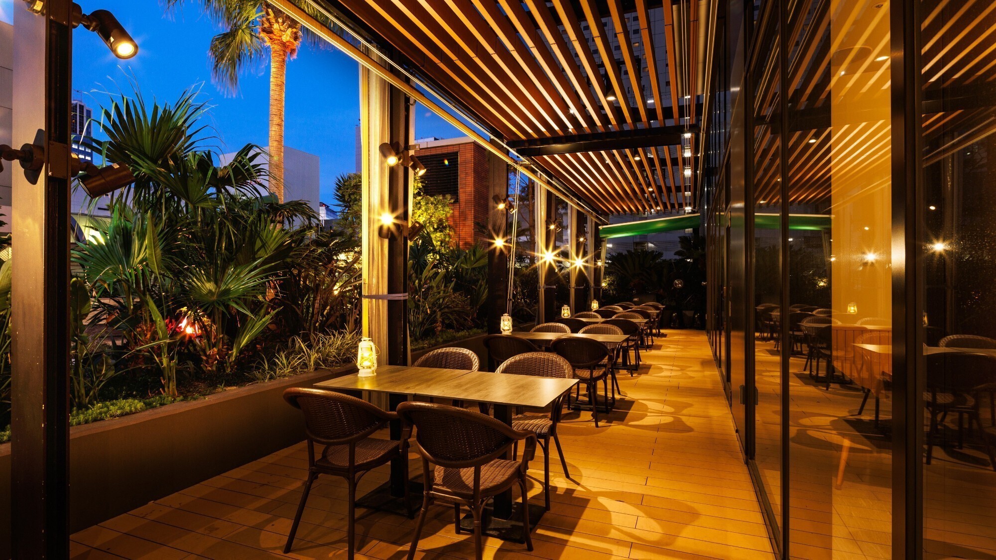 Terrace and Table（2階　レストラン）テラス席