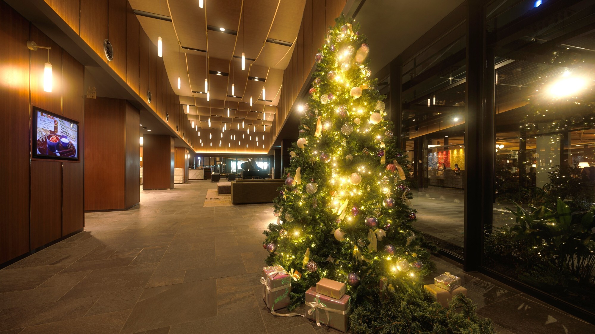 クリスマス装飾（ロビー）