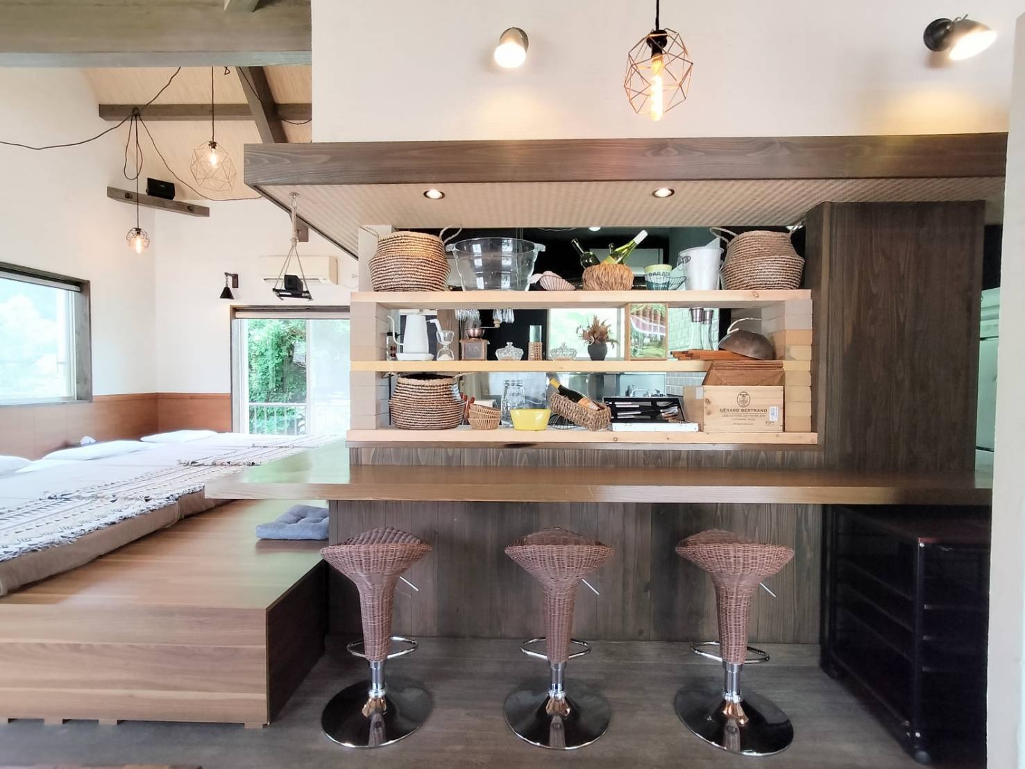 ＼エアコン2台完備で室内ぽかぽか／キッチン付き素泊まりコテージ♪専用トイレも完備！