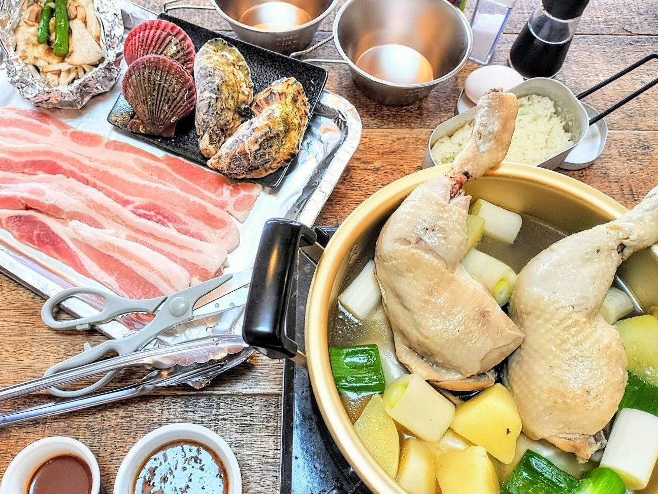 食べ応え抜群！タッカンマリ風鶏鍋＆サムギョプサルで冬のあったかグランピング♪