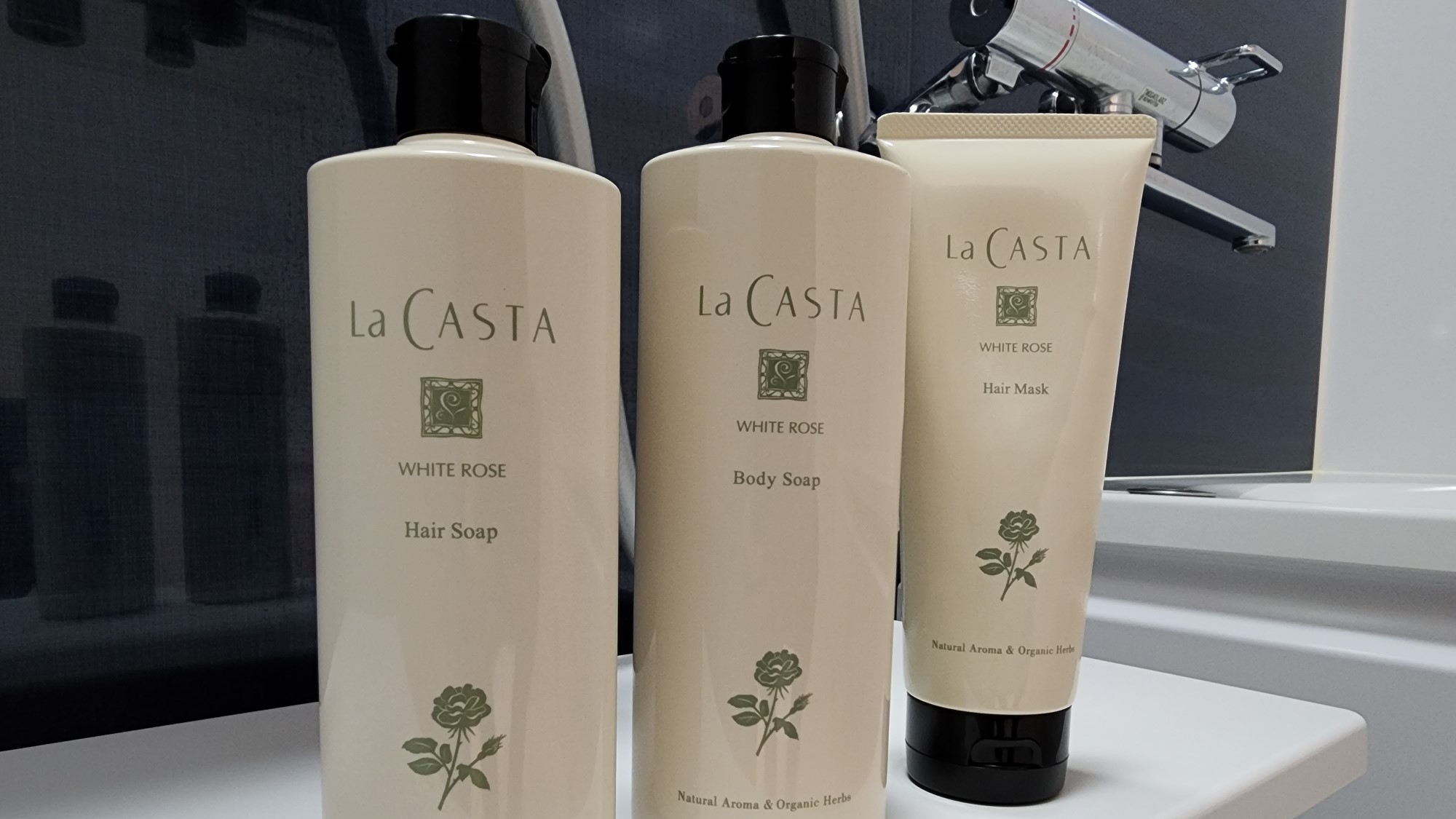 ラ・カスタのシャンプーとリンスのご用意も