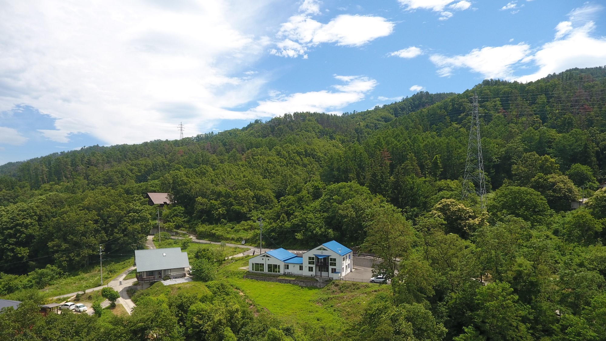 上空からの外観