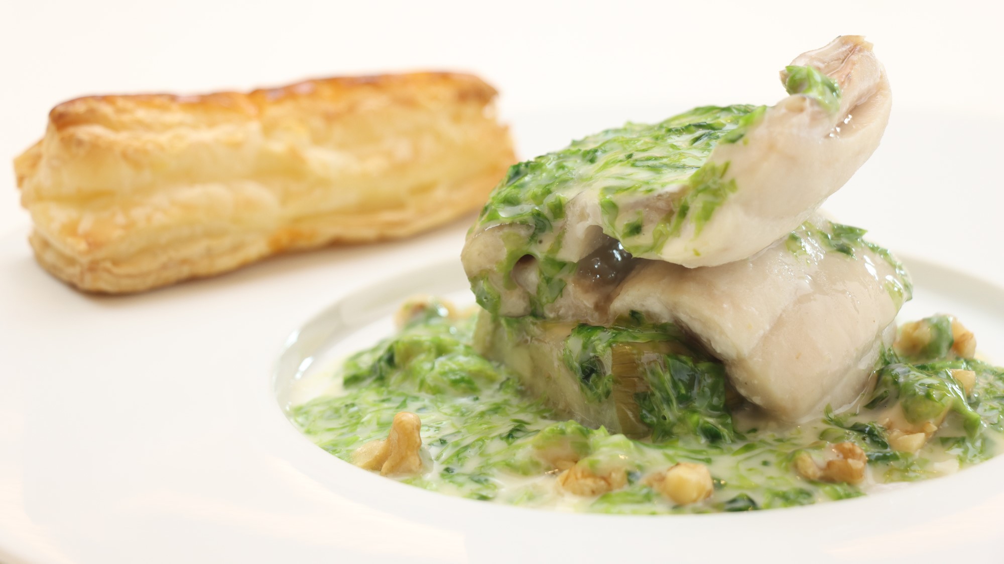 【夕食一例】石川産太刀魚のブレゼ　青のりのソース