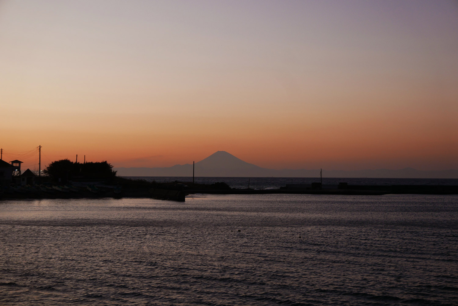 香海岸の富士山
