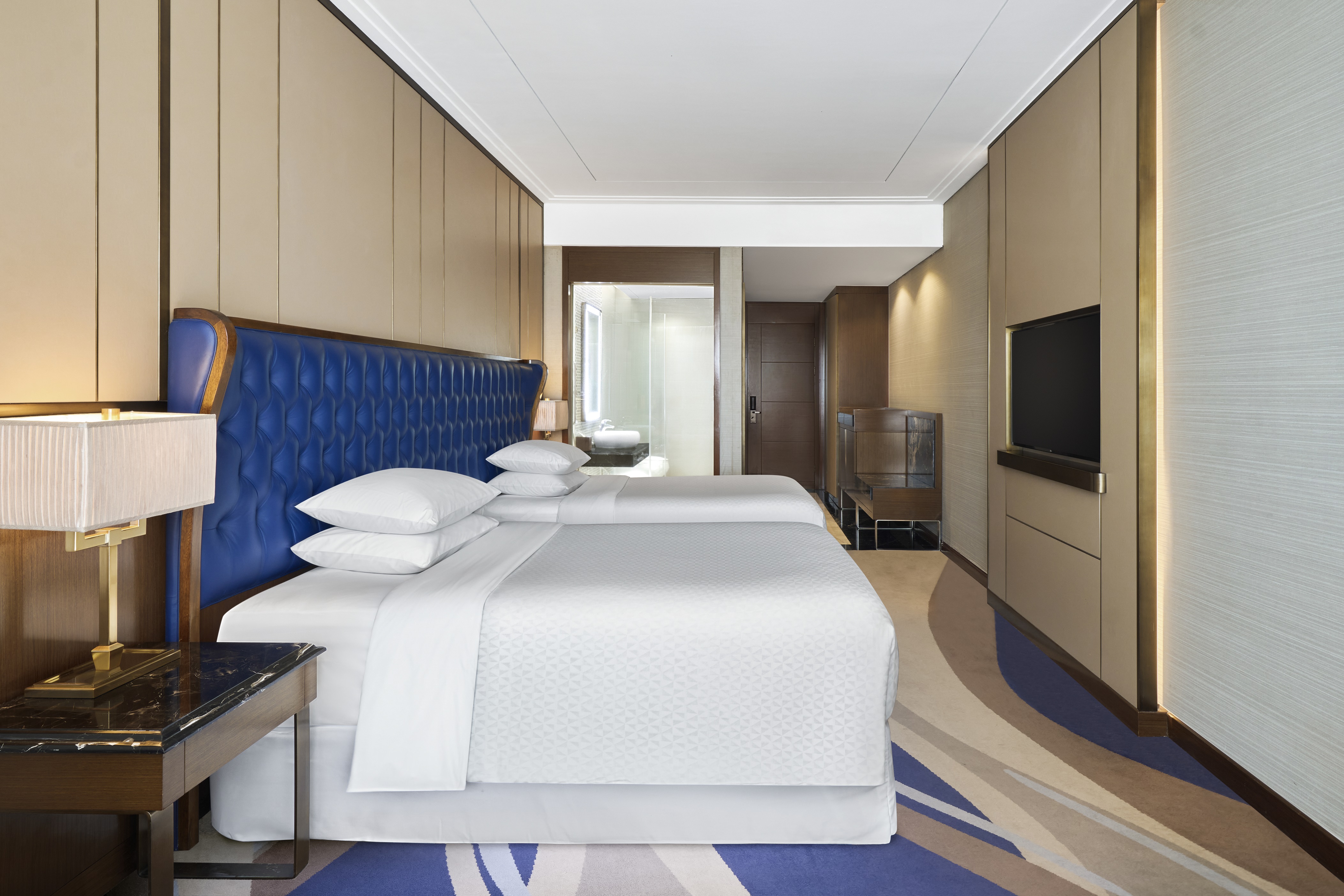 Panoramic Deluxe Twin Guest room