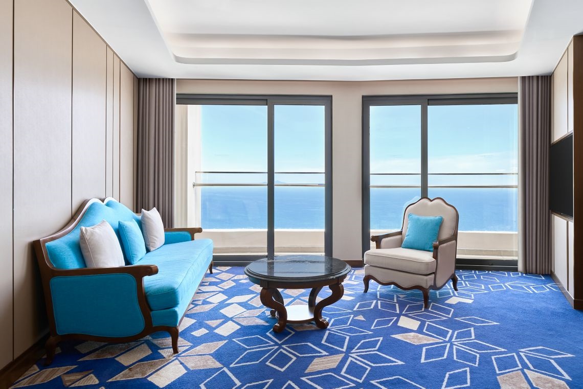 Corner King Suite, Panoramic Ocean View