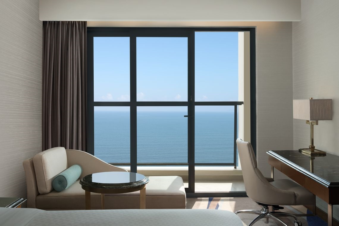 Panoramic Deluxe King Ocean view Balcony