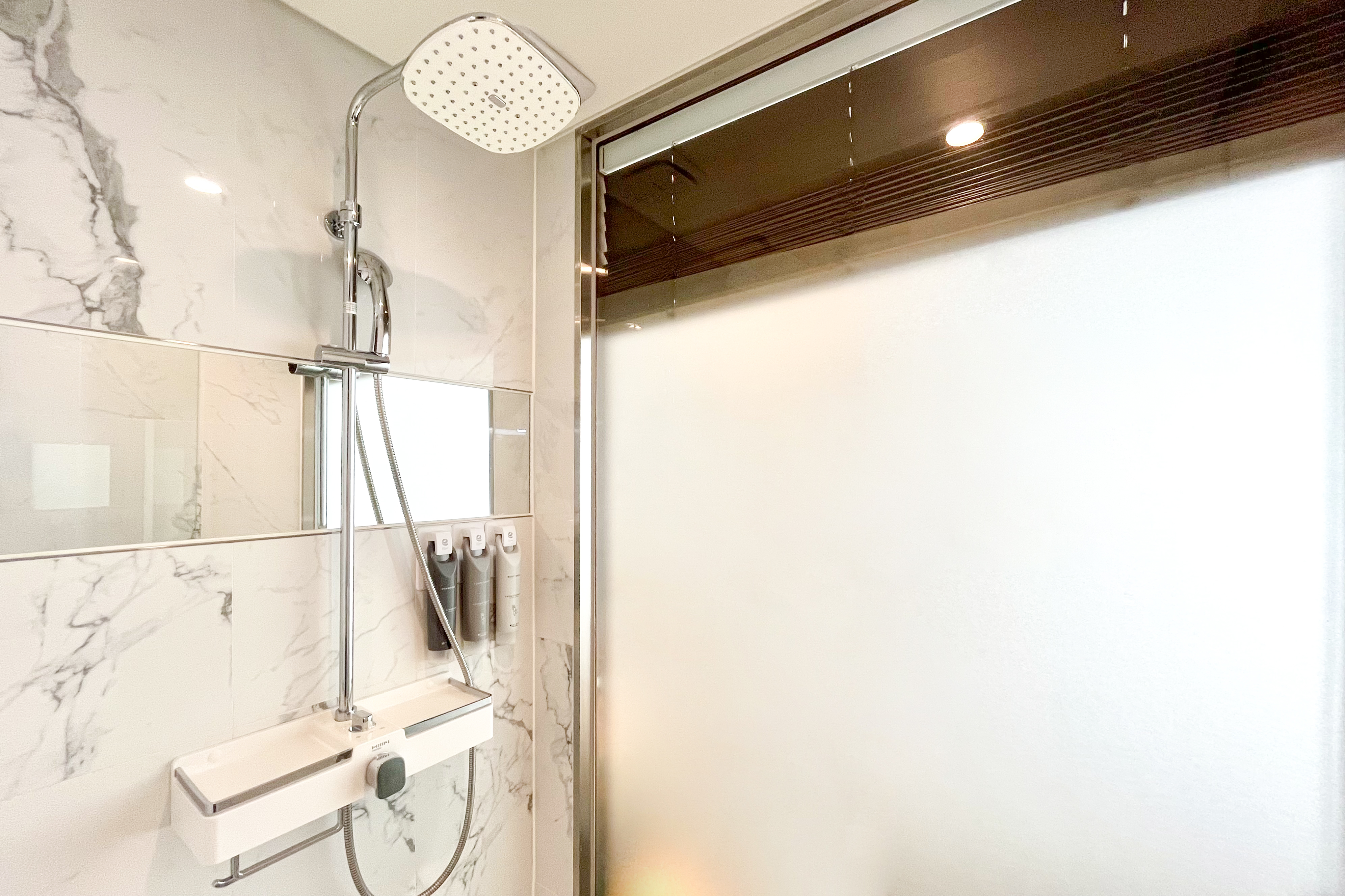 プレミアツイン