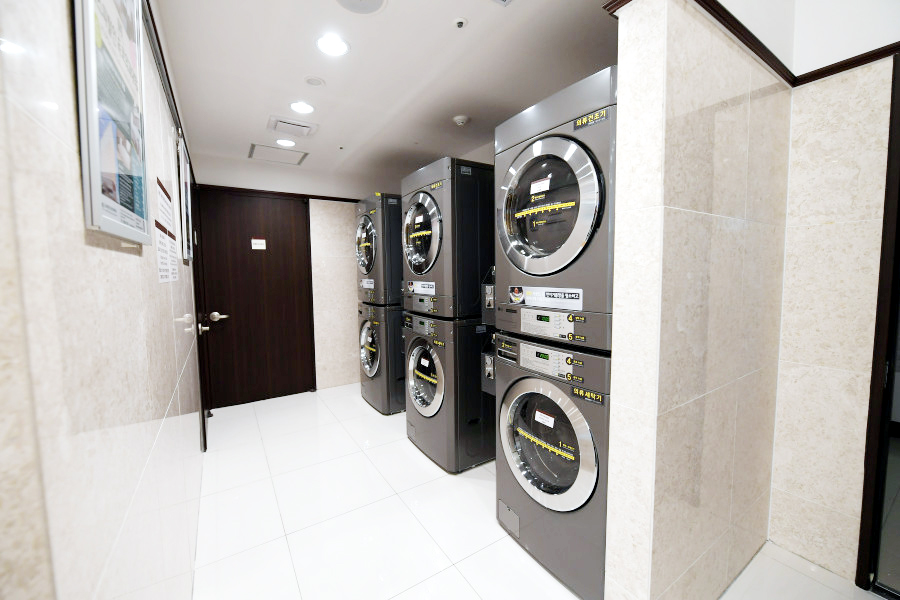 コインランドリー