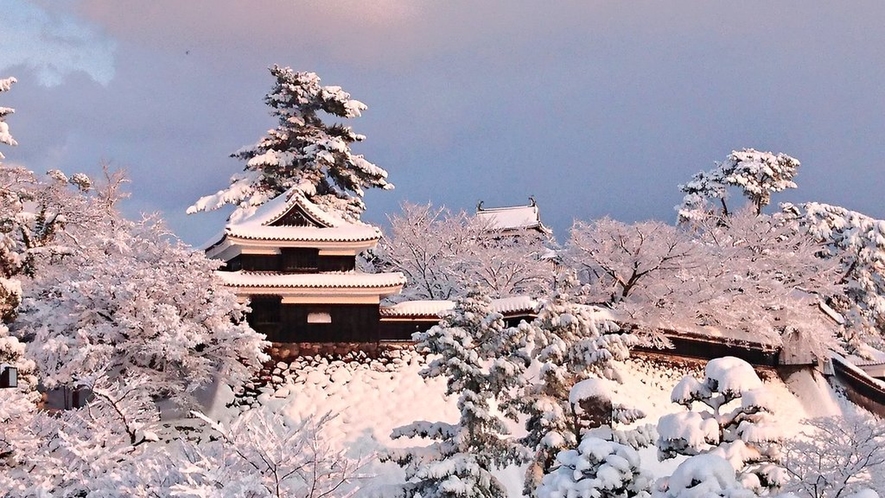 【冬の景色】島根県では12月に初雪、1月から本格的に雪が降り始めます。