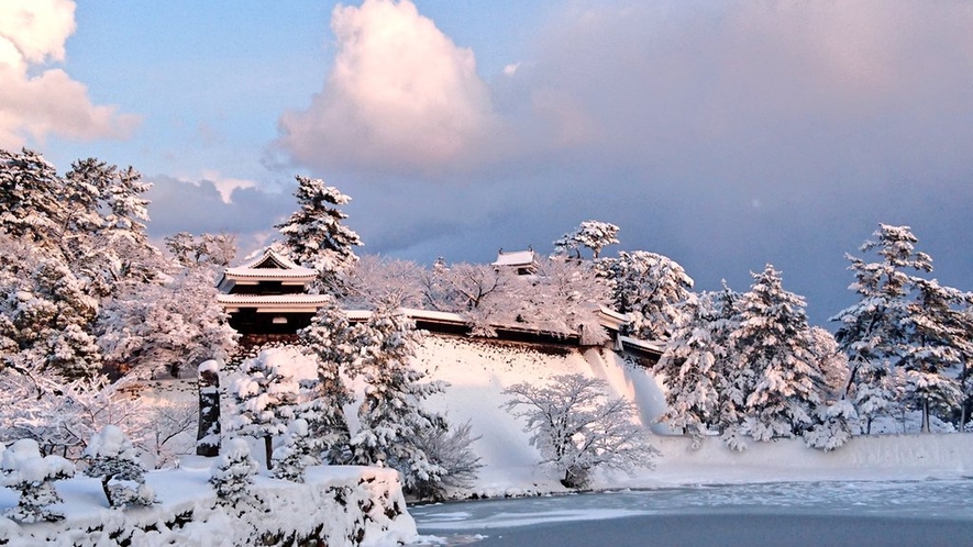 【冬の景色】島根県では12月に初雪、1月から本格的に雪が降り始めます。