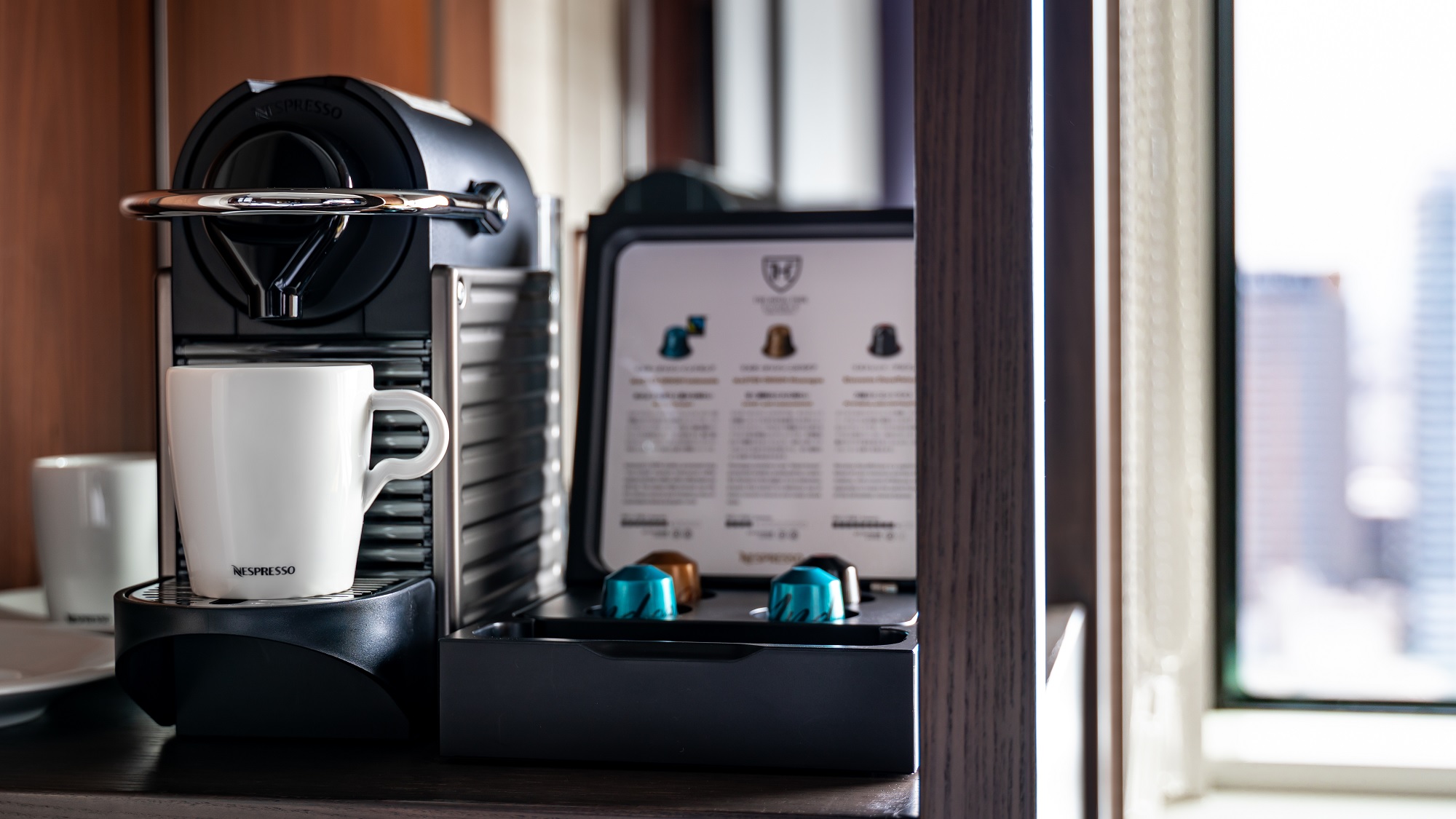 エグゼクティブフロアの客室にはコーヒーマシンNespressoをご用意。