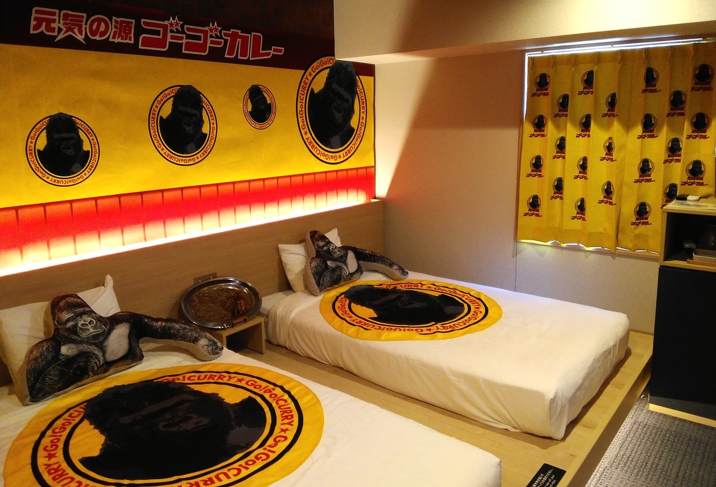 変なホテルコラボ記念★美味しいカレーで世界に元気を届ける！ゴーゴーカレールーム 　＜朝食付き＞