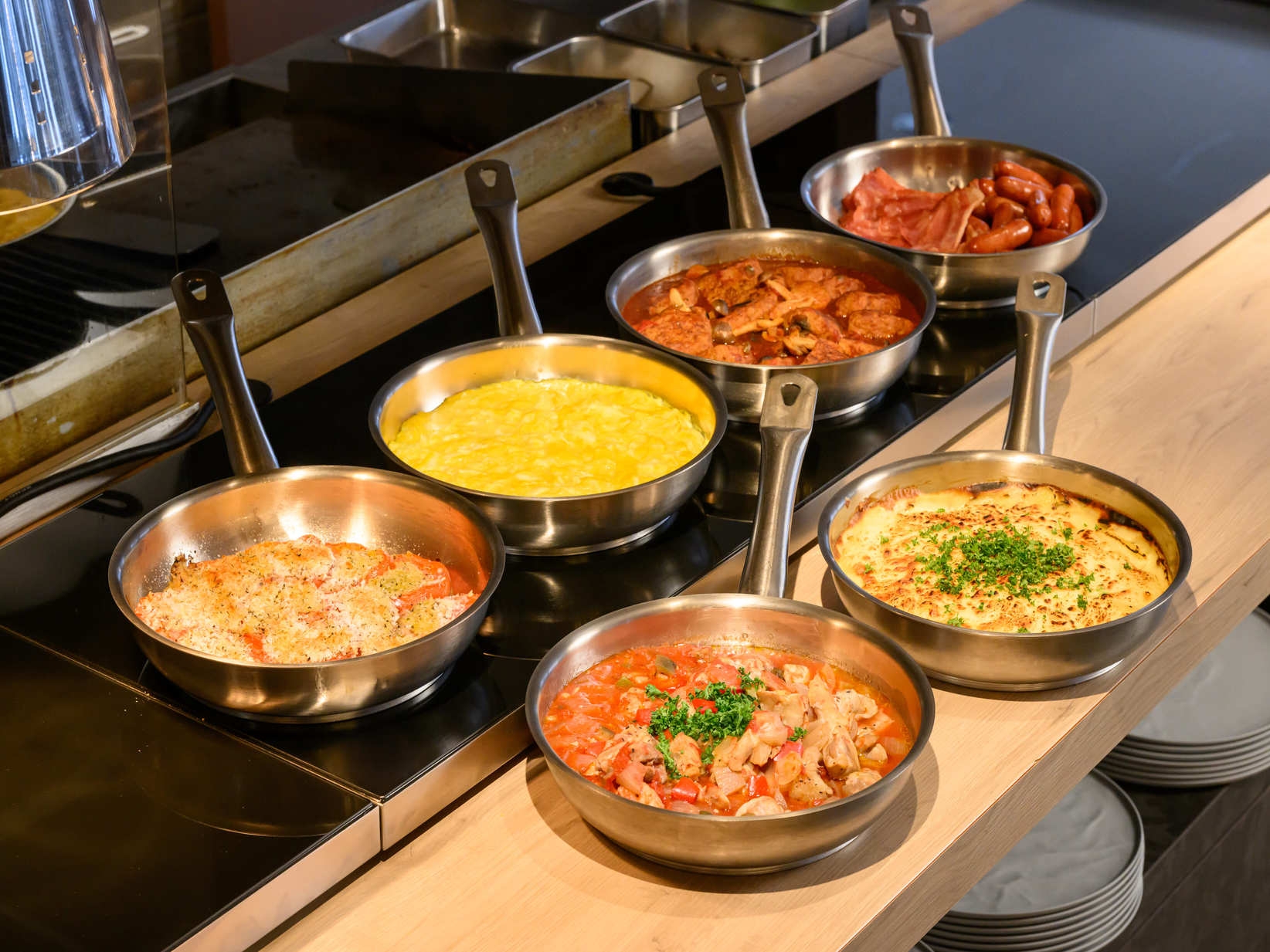 【3泊以上におすすめ！】STAY HOTEL　3〜13連泊専用プラン《朝食付》
