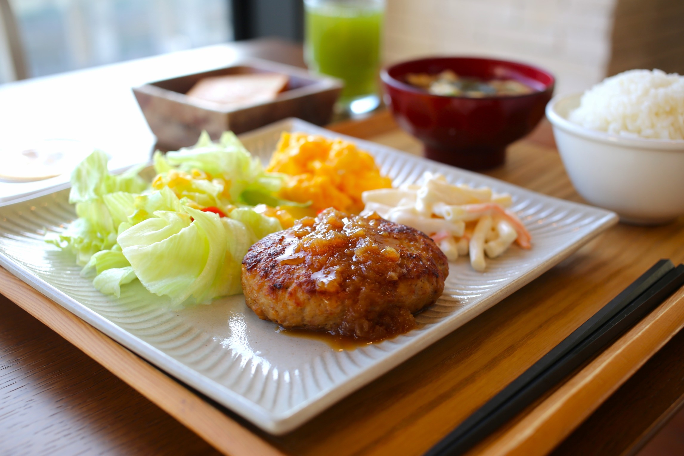 【朝食付】3連泊でお得なプラン！トレイビューを眺めるながらスペシャル朝食で元気をつけよう！（通年）