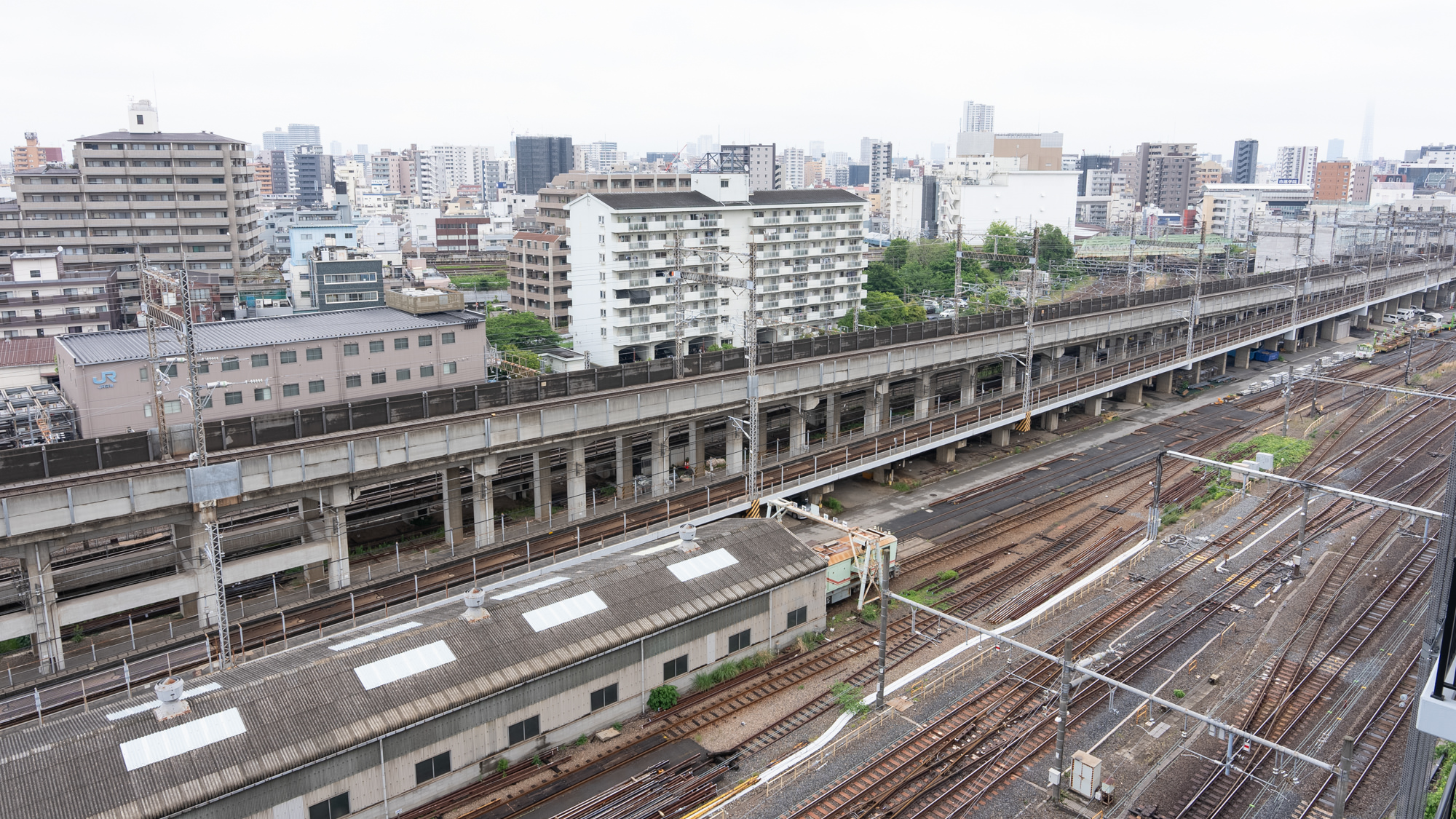 セミダブル（中層階以上）