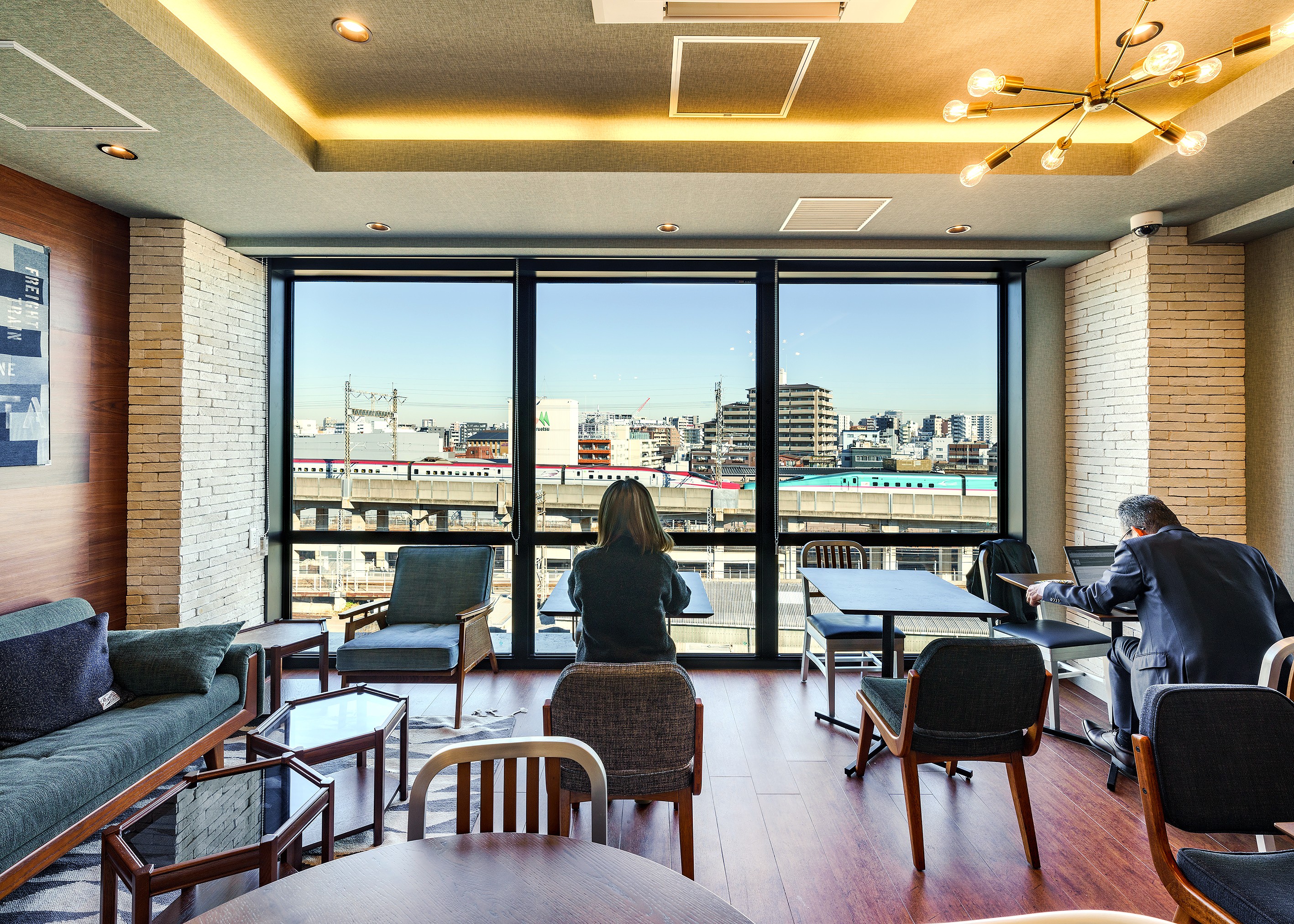 カフェラウンジ