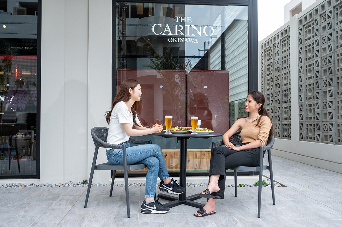 THE CARINO OKINAWA テラス席