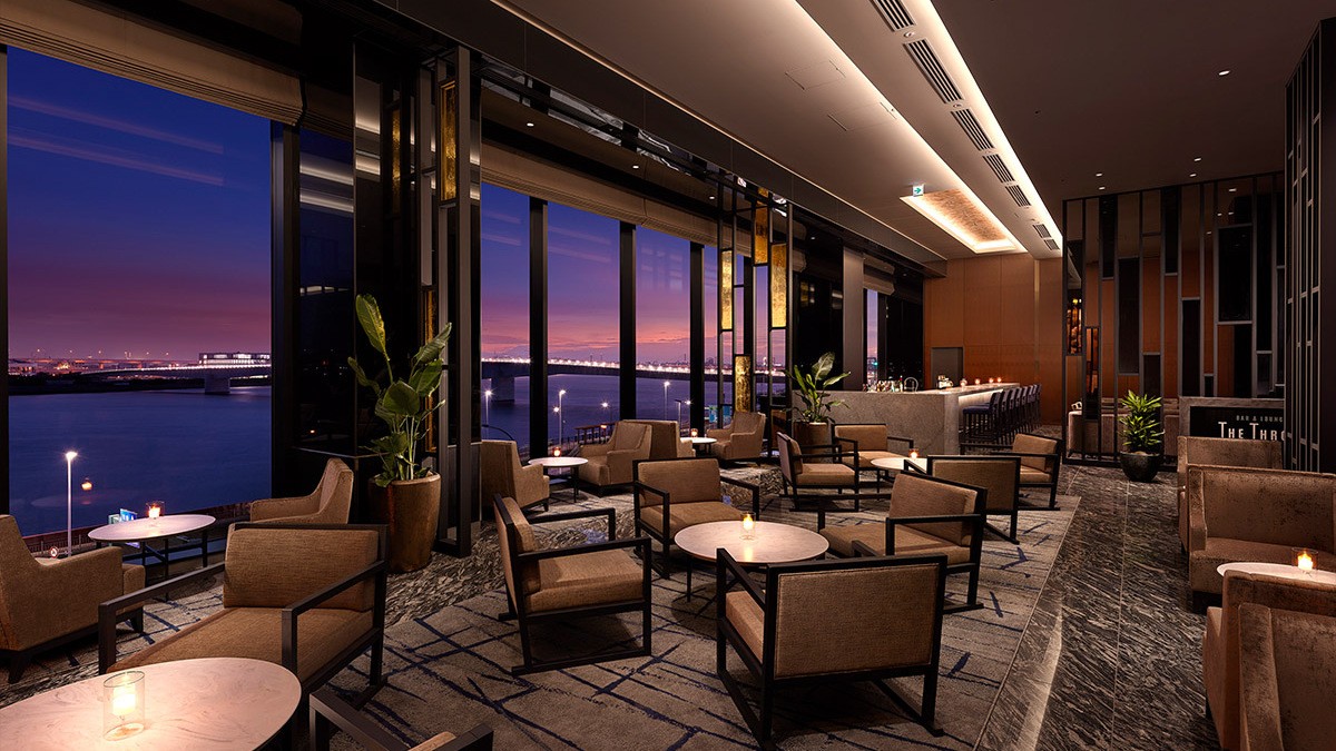 バー＆ラウンジ　ザ・スローン