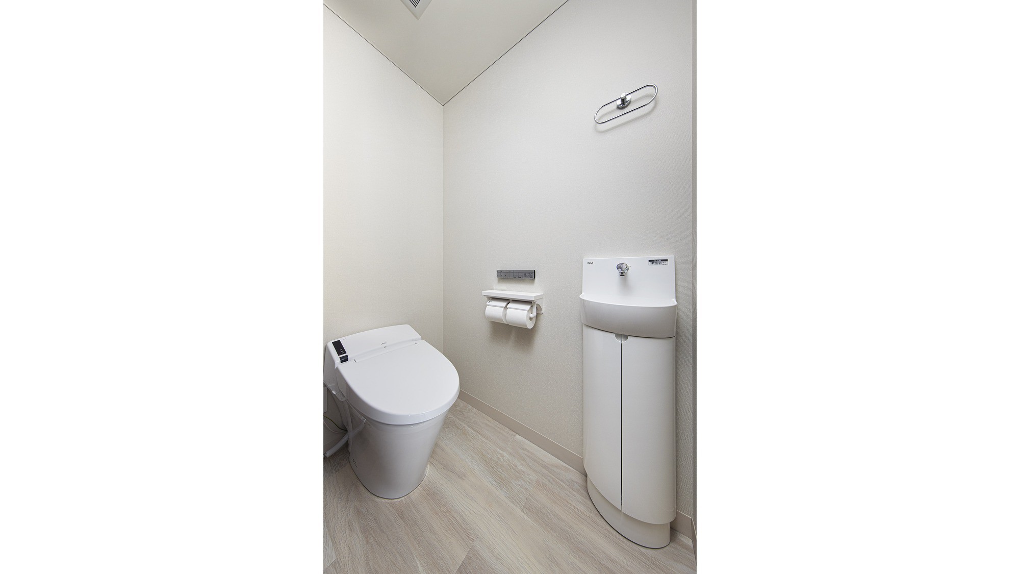 ファミリー　トイレ