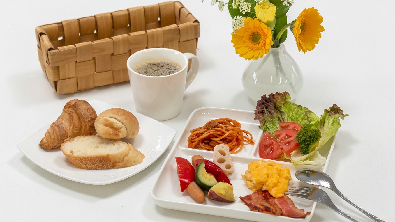 【事前カード決済専用】オンラインでのお支払いでお得☆【朝食無料＆駐車場無料】キオクシアまで車で3分！