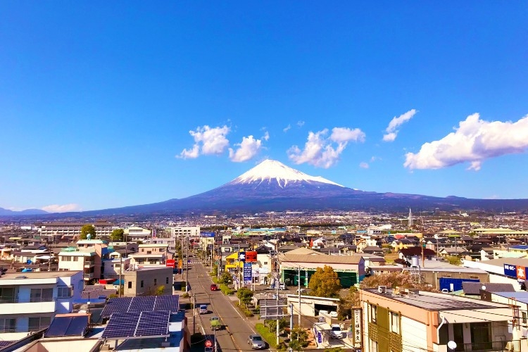 【楽天スーパーSALE】5％OFF☆素泊まり☆新富士駅から車で15分！富士山が目の前に見えます！